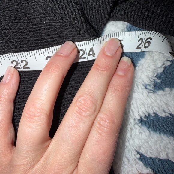 NEW with tags 🖤 Peloton Ribbed Mock neck zipper sweatshirt XL NWT gift - Picture 6 of 11